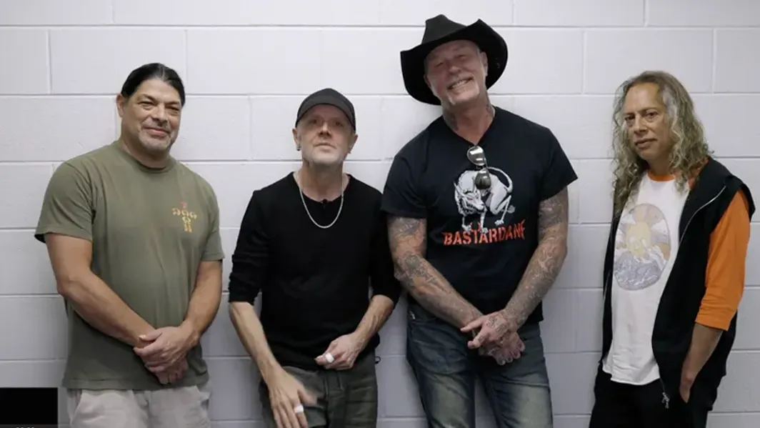 Maximum Metallica Liner Video